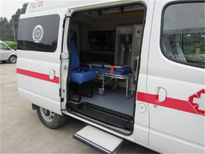 兴隆救护车出租服务案例7