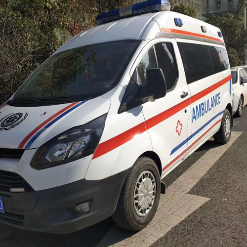 兴隆品质救护车出租,为您的健康出行负责